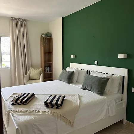 Costamar Oceanview 1 Bed Apartmán *